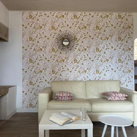 Maison Avec Piscine - Vue Exceptionnelle - Parisot * Parisot (Tarn-et-Garonne)