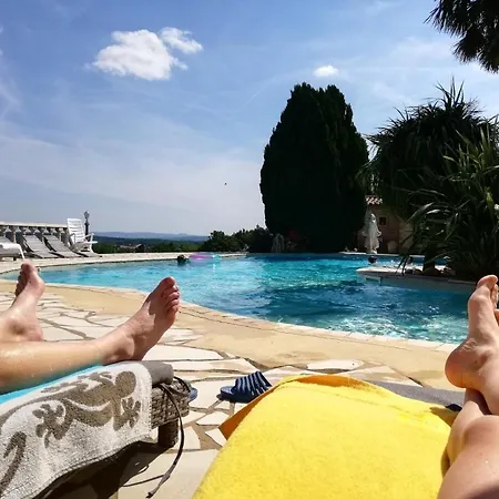 Дом отдыха Maison Avec Piscine - Vue Exceptionnelle - Parisot *