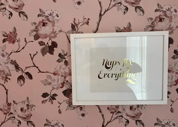 Maison Avec Piscine - Vue Exceptionnelle - Parisot Сasa de vacaciones *