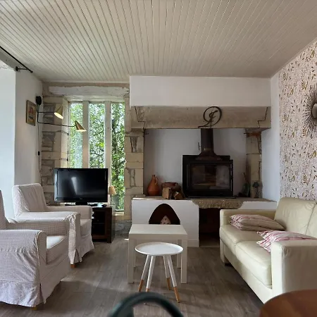 Maison Avec Piscine - Vue Exceptionnelle - Parisot Tatil Evi