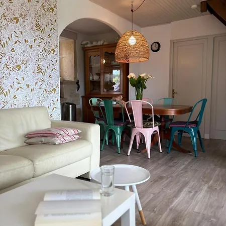 Maison Avec Piscine - Vue Exceptionnelle - Parisot *