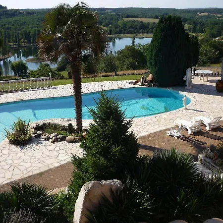 Maison Avec Piscine - Vue Exceptionnelle - Parisot Tatil Evi