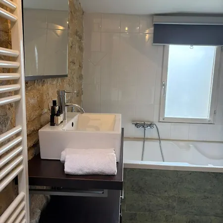 Maison Avec Piscine - Vue Exceptionnelle - Parisot