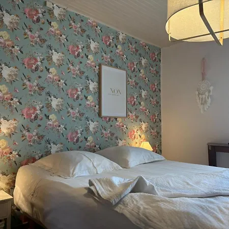 Maison Avec Piscine - Vue Exceptionnelle - Parisot * Parisot (Tarn-et-Garonne)